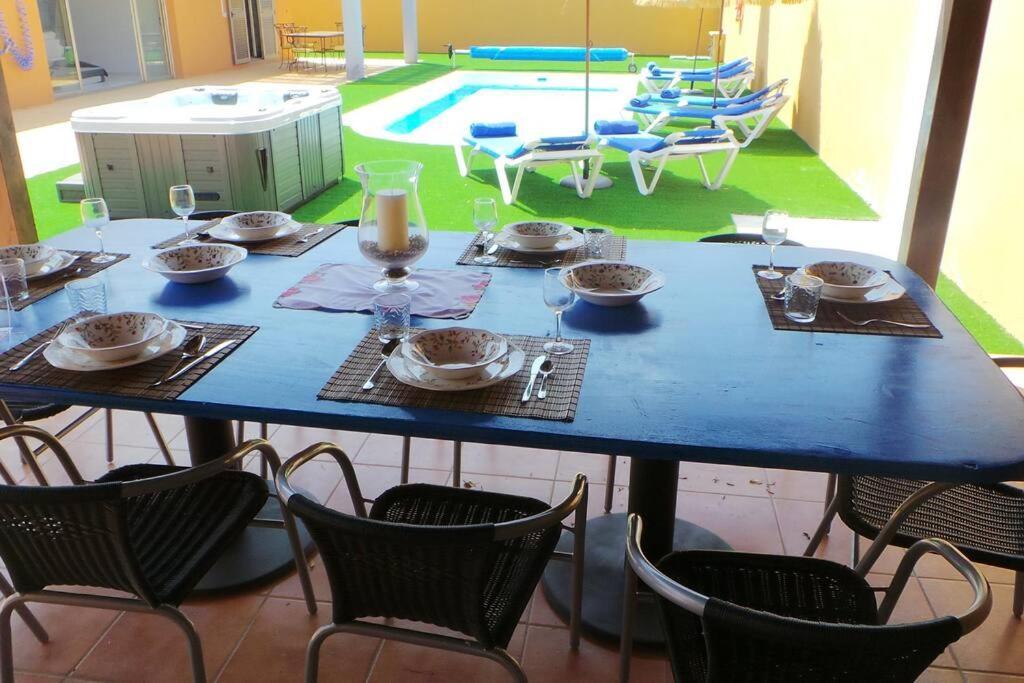 Luxury Villa At Golf Course Costa De Antigua Exterior foto